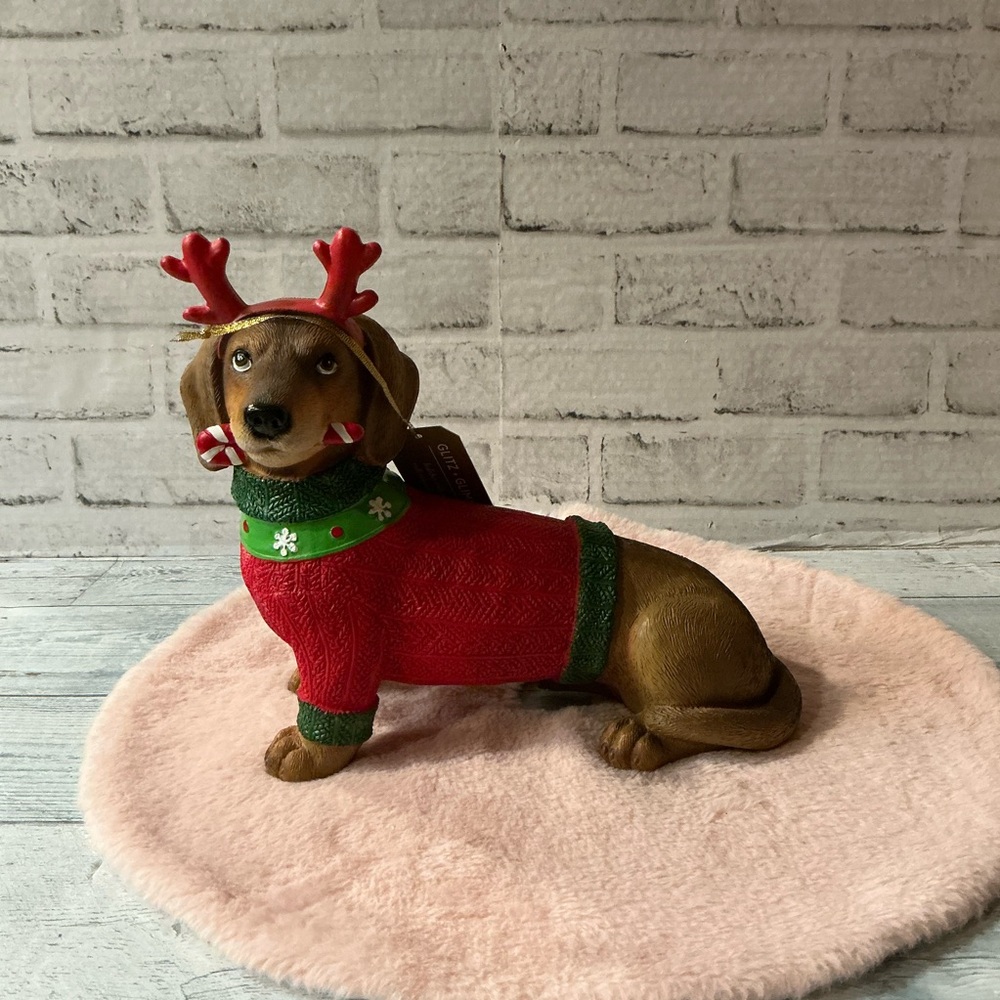 HUMANE WORLD FOR ANIMALS Dachshund With Christmas Sweater